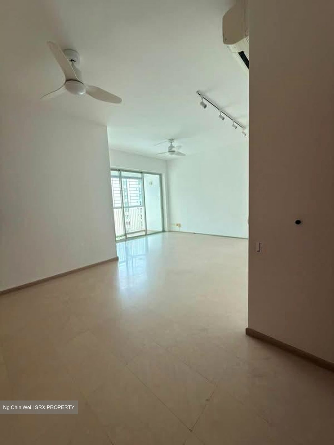 The Clearwater (D16), Condominium #556965491
